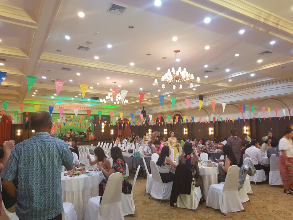 ปาร์ตี้ธีม เทศกาลงานวัด, Soda Tour โซดาทัวร์,