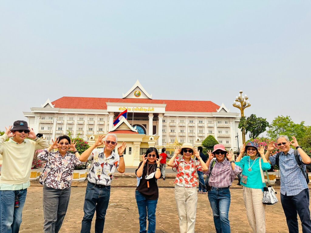 ลาว เวียงจันทร์ วังเวียง, Soda Tour โซดาทัวร์,