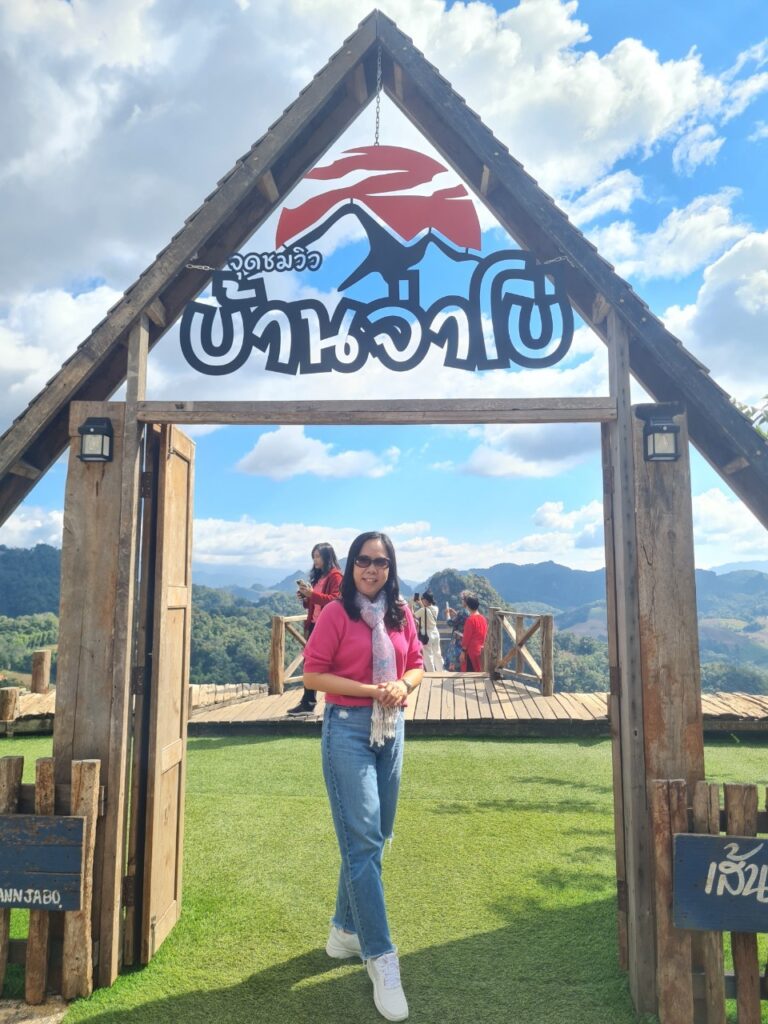 ทัวร์บ้านจาโบ่ จ.แม่ฮ่องสอน, Soda Tour โซดาทัวร์,