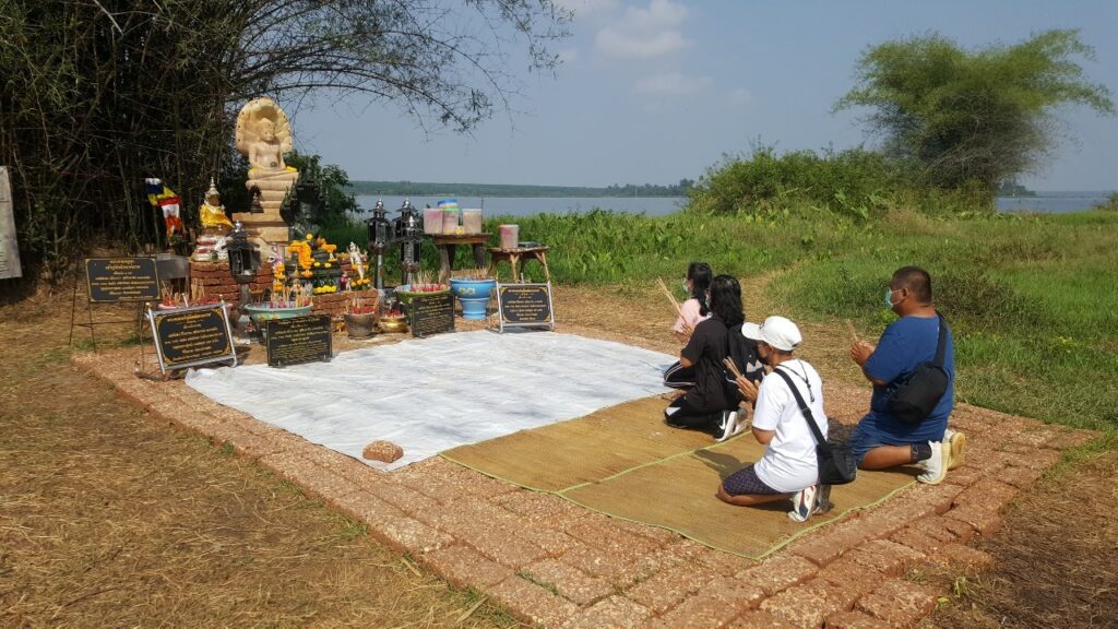 ตามรอยพญานาค อุดร บึงกาฬ นครพนม, Soda Tour โซดาทัวร์,