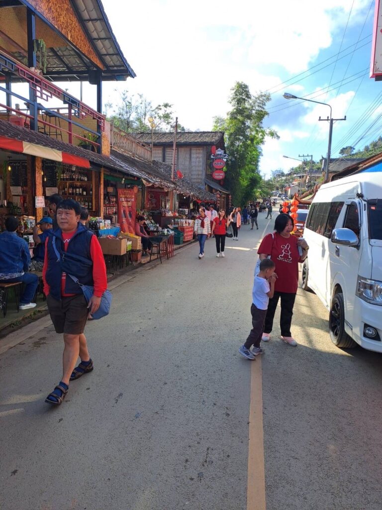 ทัวร์บ้านรักไทย จ.แม่ฮ่องสอน, Soda Tour โซดาทัวร์,