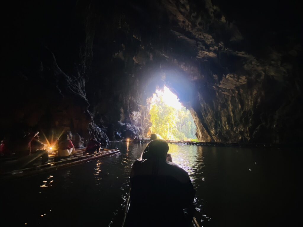 ทัวร์ถ้ำลอด จ.แม่ฮ่องสอน, Soda Tour โซดาทัวร์,