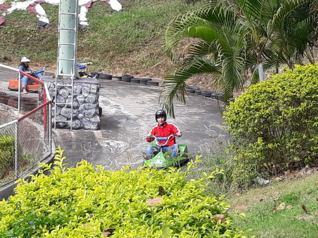 ปากช่อง 2 วัน 1 คืน บริษัท พัทยาฟู้ดส์ จำกัด รุ่นที่ 3, Soda Tour โซดาทัวร์,