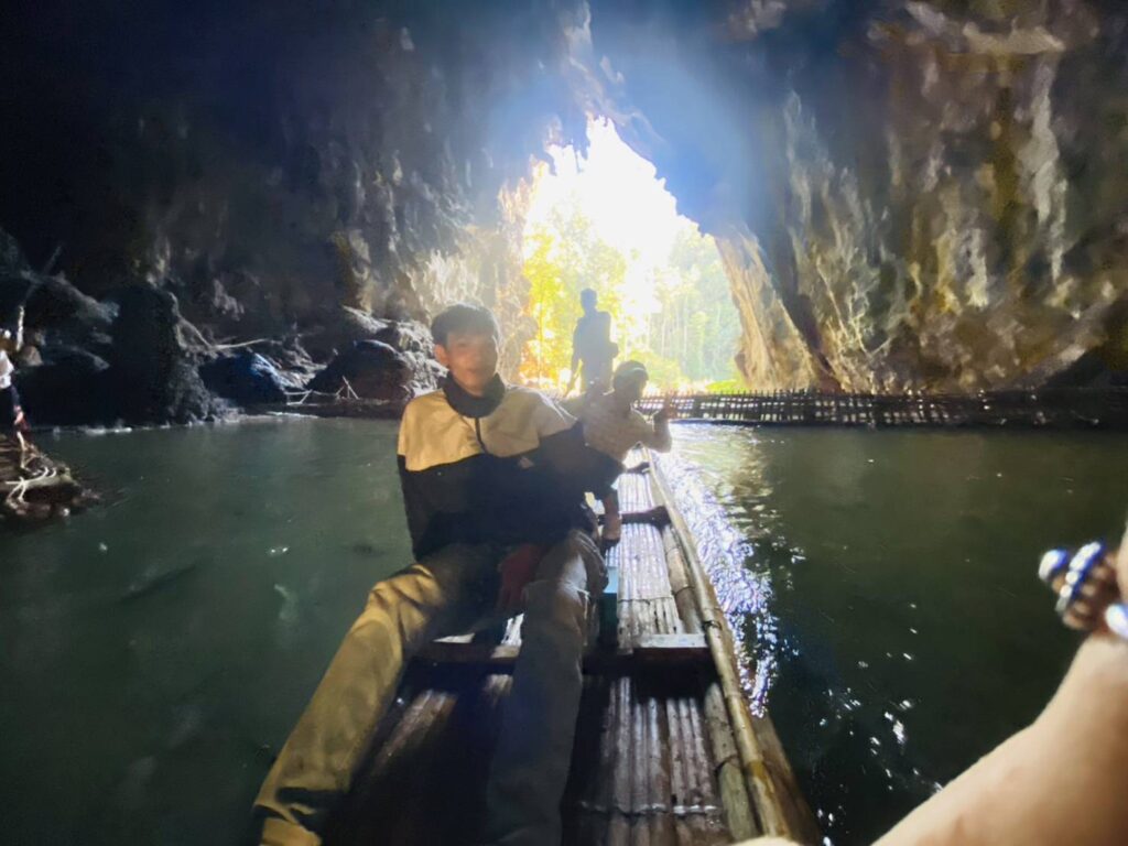 ทัวร์ถ้ำลอด จ.แม่ฮ่องสอน, Soda Tour โซดาทัวร์,