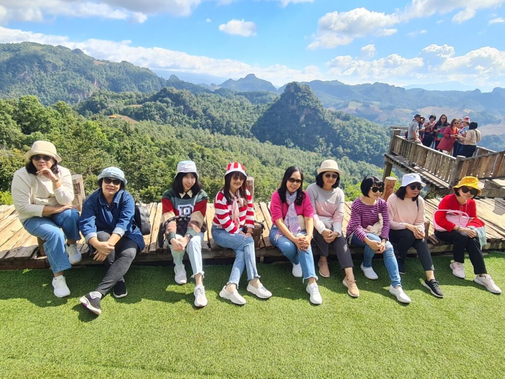 ทัวร์บ้านจาโบ่ จ.แม่ฮ่องสอน, Soda Tour โซดาทัวร์,