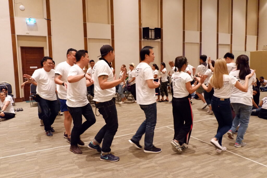 บริษัท อิตาเลเซีย จำกัด, Soda Tour โซดาทัวร์,
