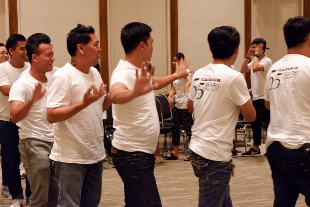 บริษัท อิตาเลเซีย จำกัด, Soda Tour โซดาทัวร์,