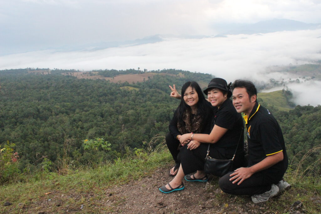 ทัวร์อุ้มผาง น้ำตกทีลอซู 3 วัน 2 คืน ชมรมเอเย่นต์ คลับ, Soda Tour โซดาทัวร์,