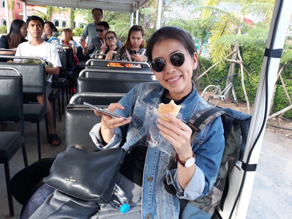 ปากช่อง 2 วัน 1 คืน บริษัท พัทยาฟู้ดส์ จำกัด รุ่นที่ 3, Soda Tour โซดาทัวร์,