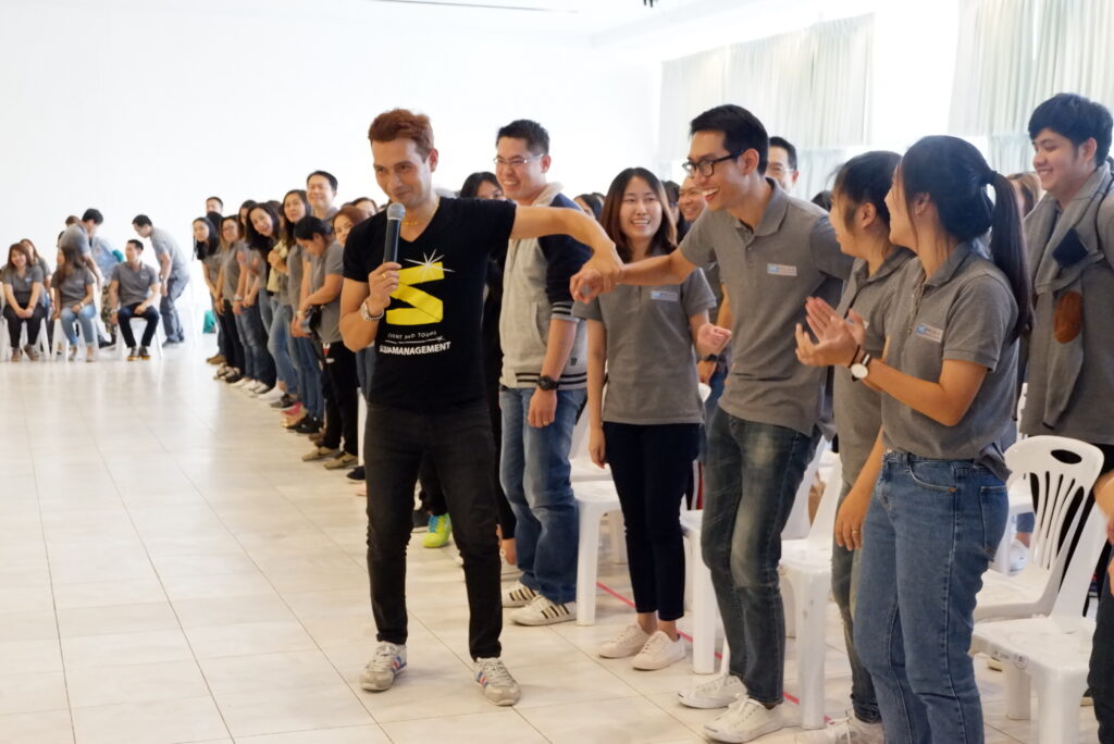 ธนาคารเกียรตินาคิน, Soda Tour โซดาทัวร์,