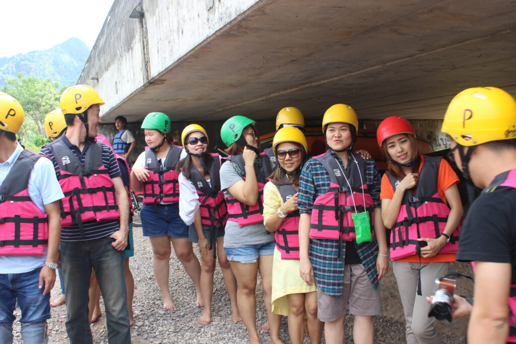 ทัวร์ล่องแก่ง จ.นครนายก บจก นิชิโอะ, Soda Tour โซดาทัวร์,