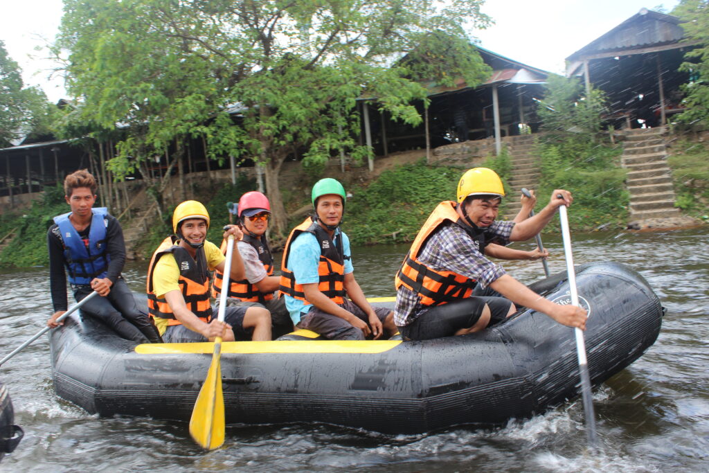 ทัวร์ล่องแก่ง จ.นครนายก บจก นิชิโอะ, Soda Tour โซดาทัวร์,