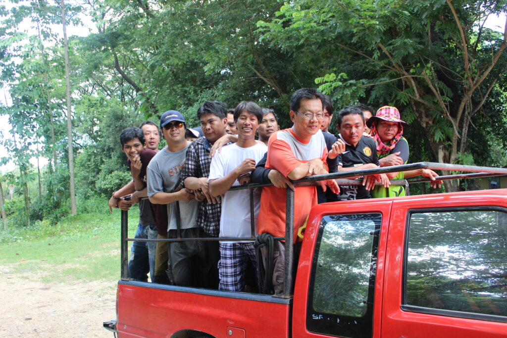 ทัวร์ล่องแก่ง จ.นครนายก บจก นิชิโอะ, Soda Tour โซดาทัวร์,