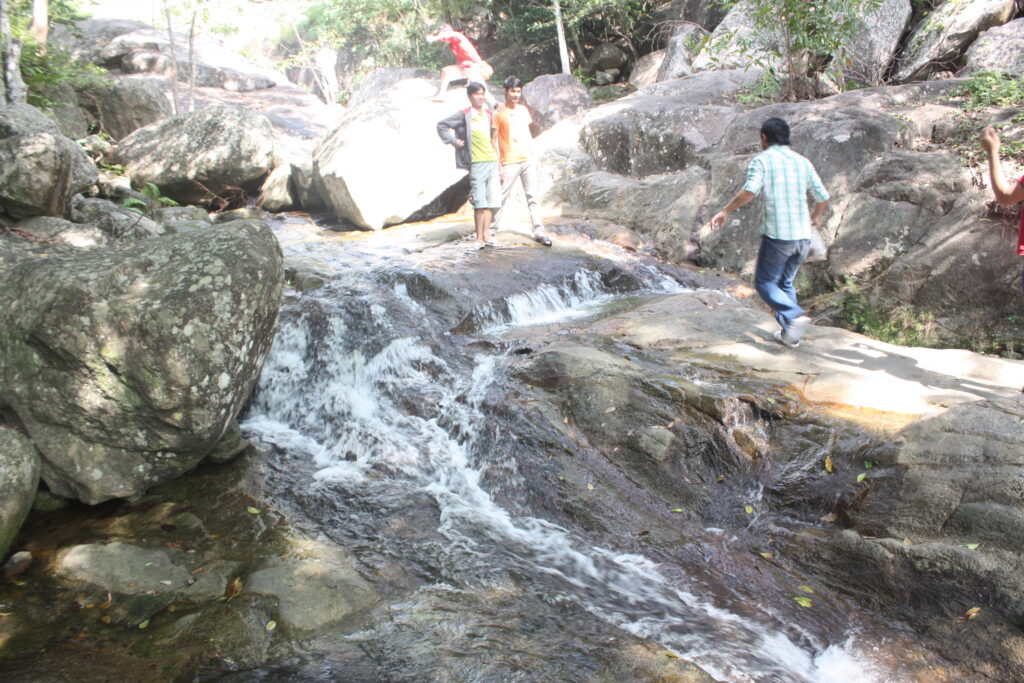ทัวร์ จ.ประจวบคีรีขันธ์ 3 วัน 2 คืน บริษัท ไทยสตีม จำกัด, Soda Tour โซดาทัวร์,