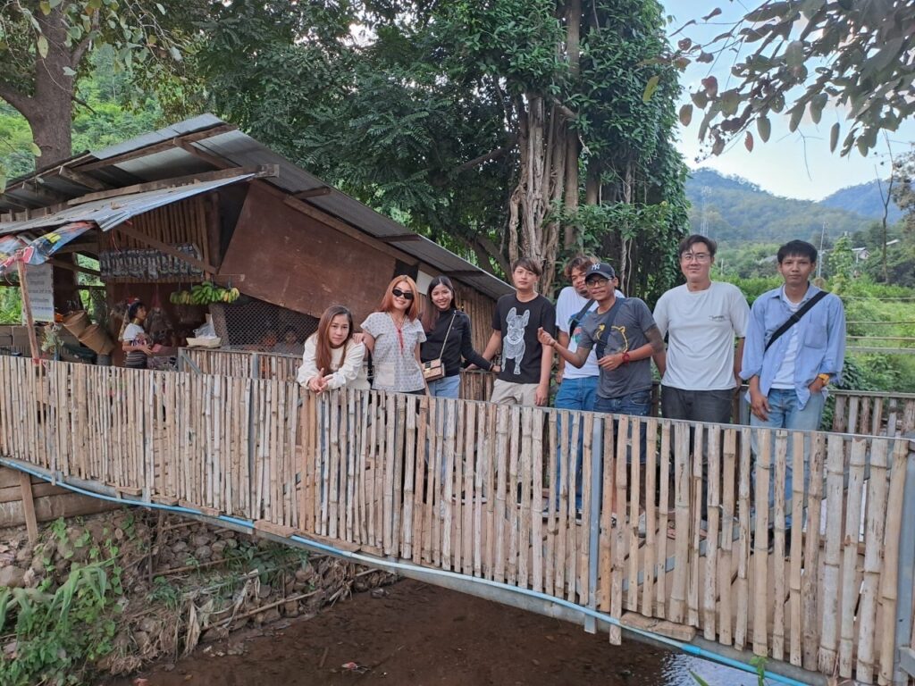 ทัวร์กะเหรี่ยงคอยาว ห้วยเสือเฒ่า จ.แม่ฮ่องสอน, Soda Tour โซดาทัวร์,