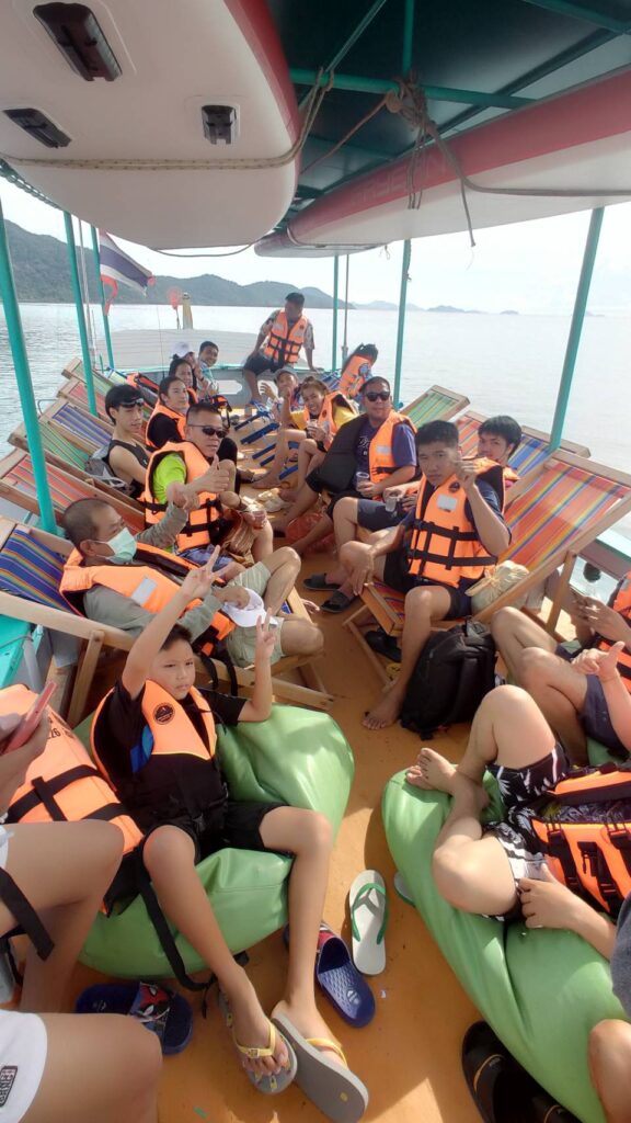 เกาะช้าง 3 วัน 2 คืน บริษัท แอดอินบิซิเนส, Soda Tour โซดาทัวร์,