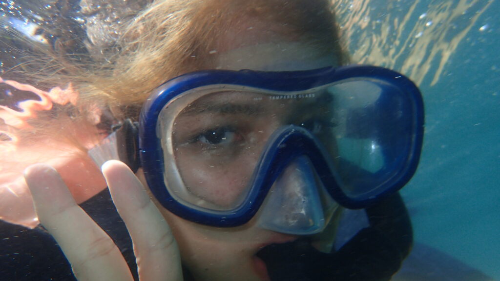 ดำน้ำเกาะทะลุ จ.ประจวบคีรีขันธ์ 3 วัน 2 คืน บริษัททัวร์เอ็กซ์เพรส เซ็นเตอร์ จำกัด, Soda Tour โซดาทัวร์,