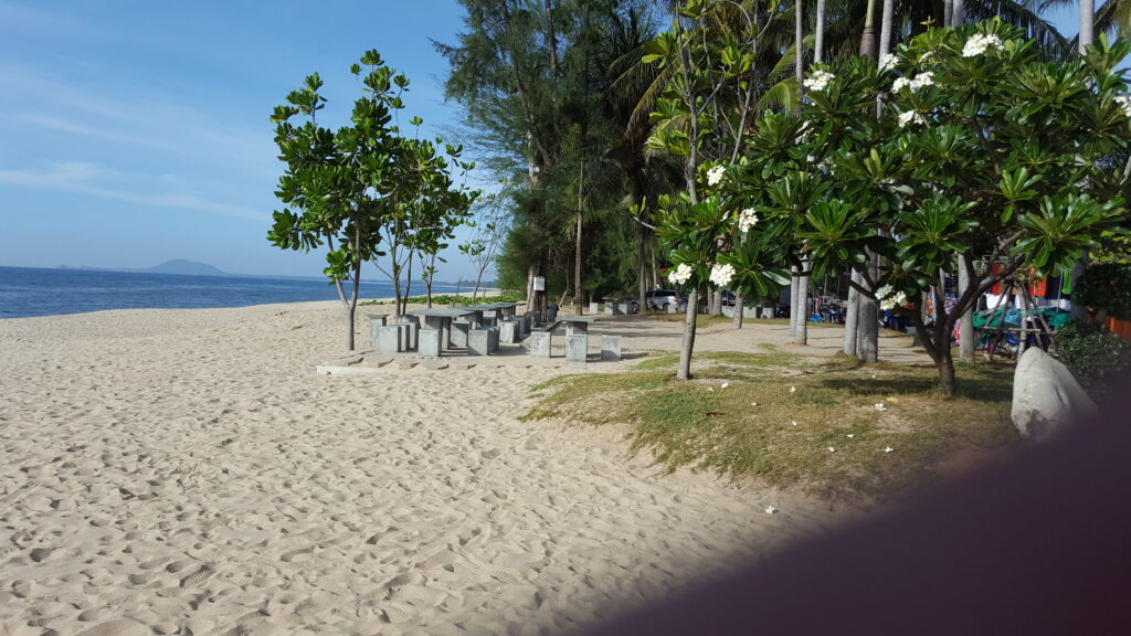 ดำน้ำเกาะทะลุ จ.ประจวบคีรีขันธ์ 3 วัน 2 คืน บริษัททัวร์เอ็กซ์เพรส เซ็นเตอร์ จำกัด, Soda Tour โซดาทัวร์,