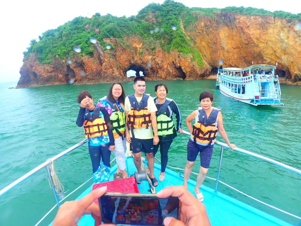 ดำน้ำเกาะทะลุ เกาะสิงห์ จ.ประจวบฯ สหกรณ์ออมทรัพย์ทหารผ่านศึก, Soda Tour โซดาทัวร์,