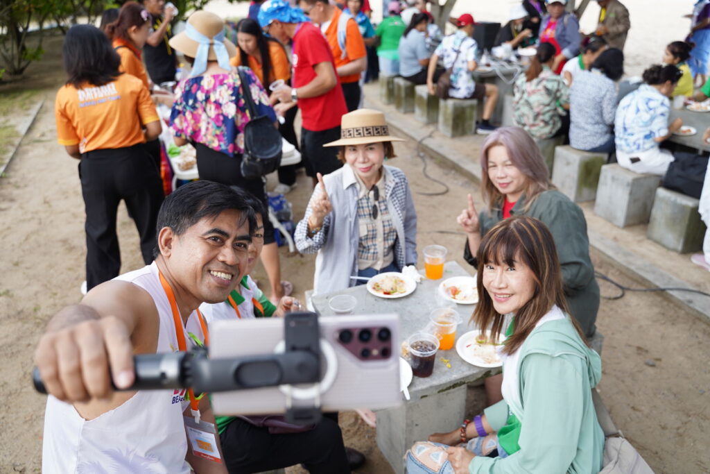 ประจวบฯ 3 วัน 2 คืน, Soda Tour โซดาทัวร์,